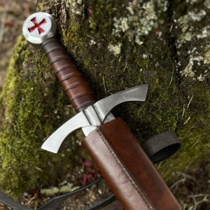 Templomos Kard – A Templom Pengéje