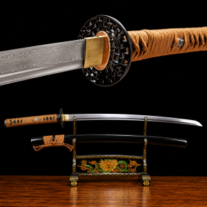 Katana Karasu (Damaszkuszi Acél)
