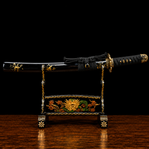 Tanto Saijo (Acél T10)