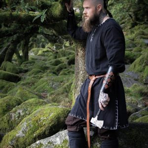 Hímzett viking tunika Erwin”